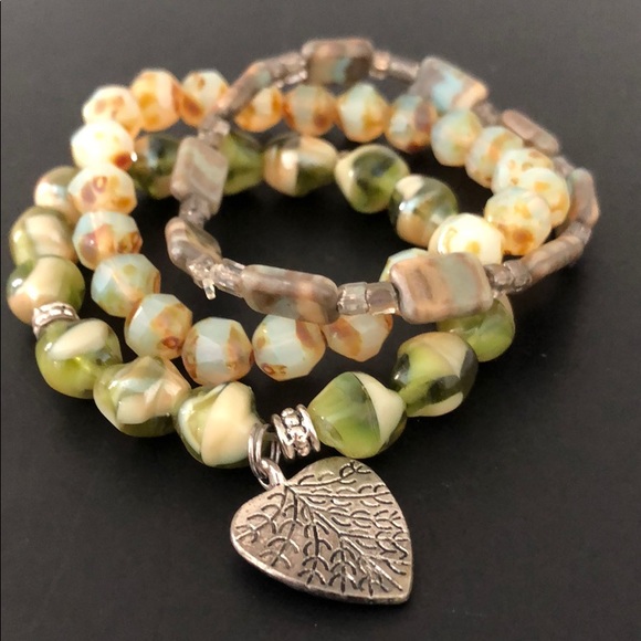 Jewelry - GENUINE POLISHED STONE BRACELETS W/CHARM